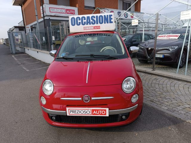 FIAT 500 Rosso pastello