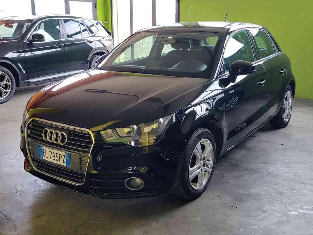 AUDI A1 Nero pastello