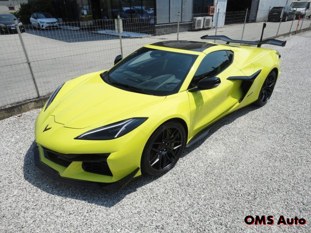 CORVETTE Z06 Giallo metallizzato