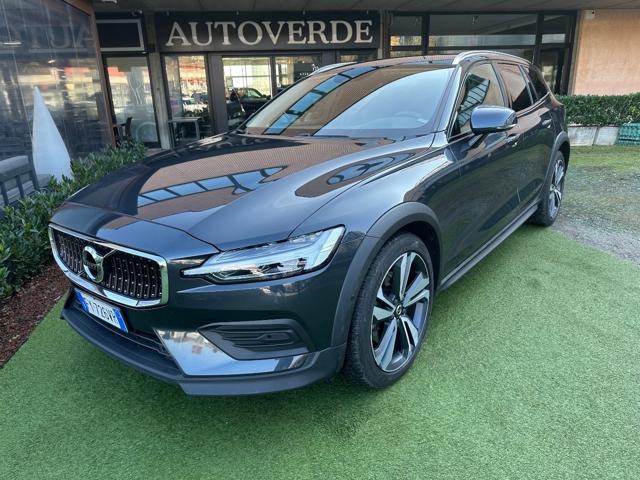 VOLVO V60 Cross Country Grigio scuro metallizzato