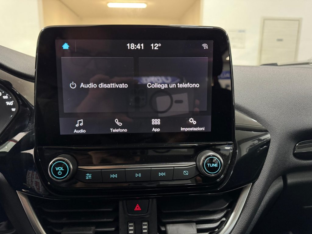 FORD Fiesta 1.1 75 CV 5 porte Titanium - 9