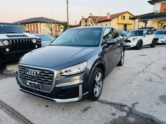 AUDI Q2 Grigio scuro metallizzato