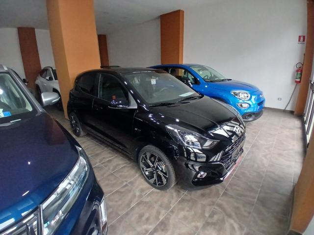 HYUNDAI i10 Nero metallizzato