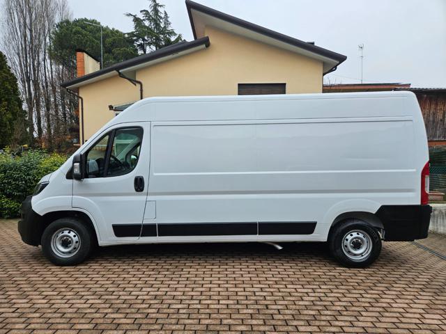 FIAT Ducato Bianco pastello