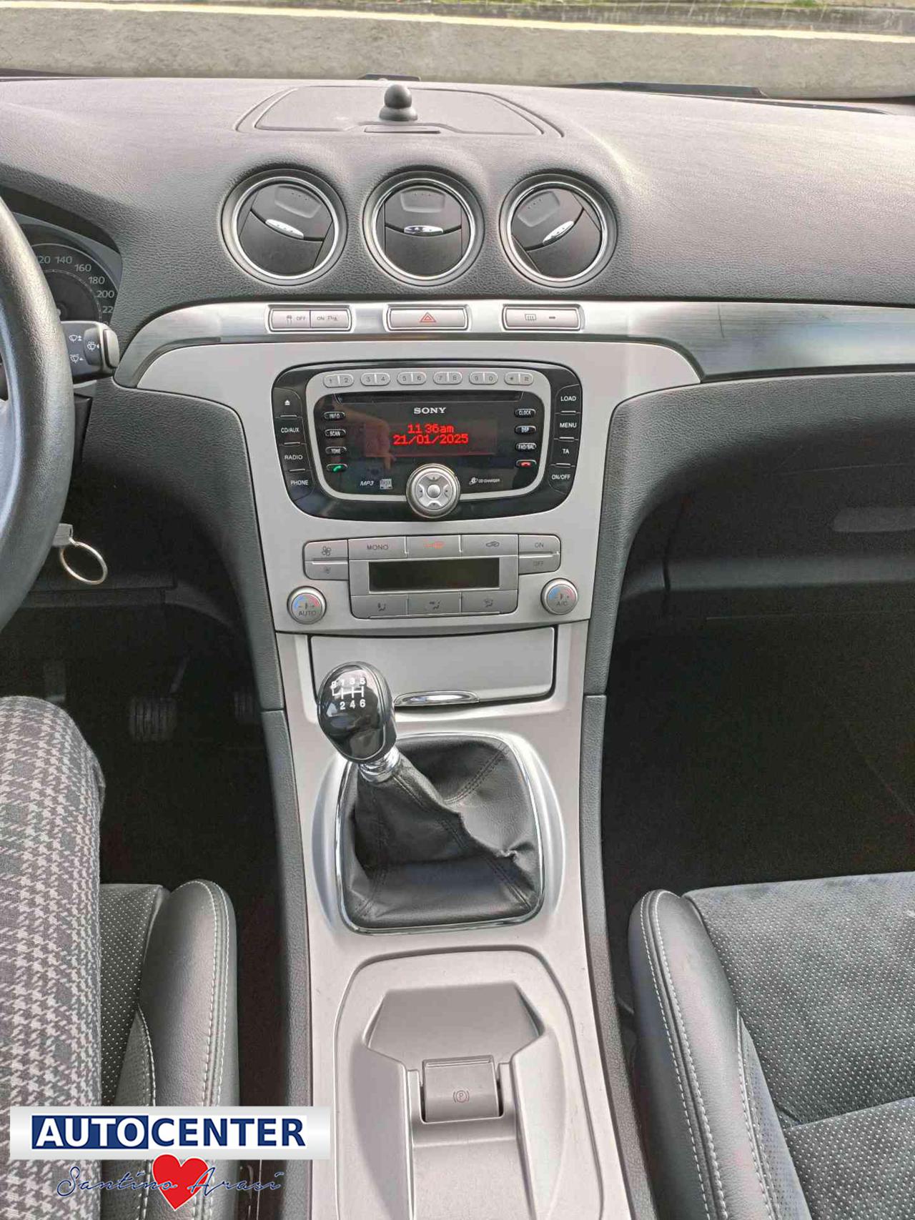 FORD S-Max 2.0 TDCi 140CV Titanium DPF - 16