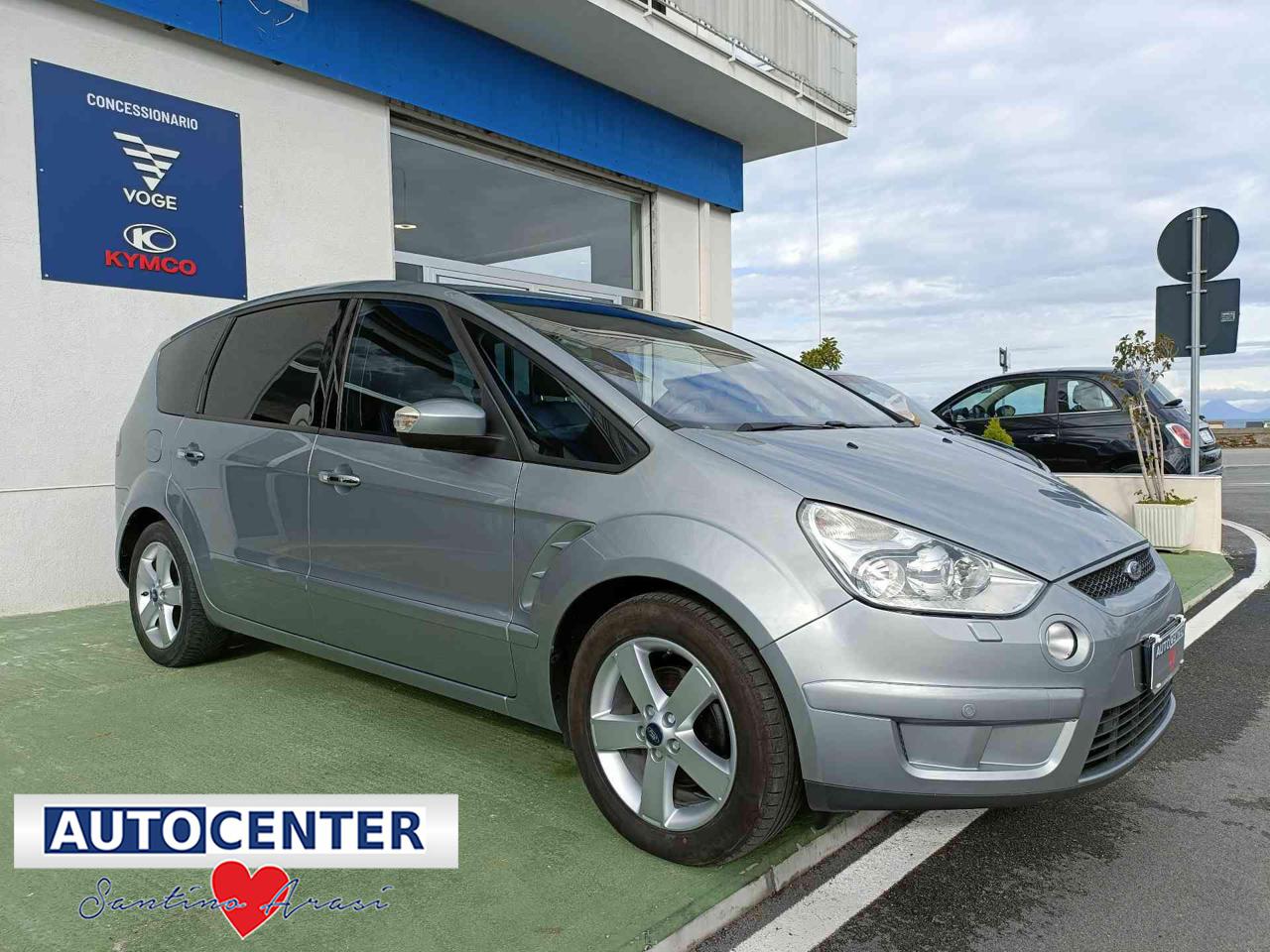 FORD S-Max 2.0 TDCi 140CV Titanium DPF - 4