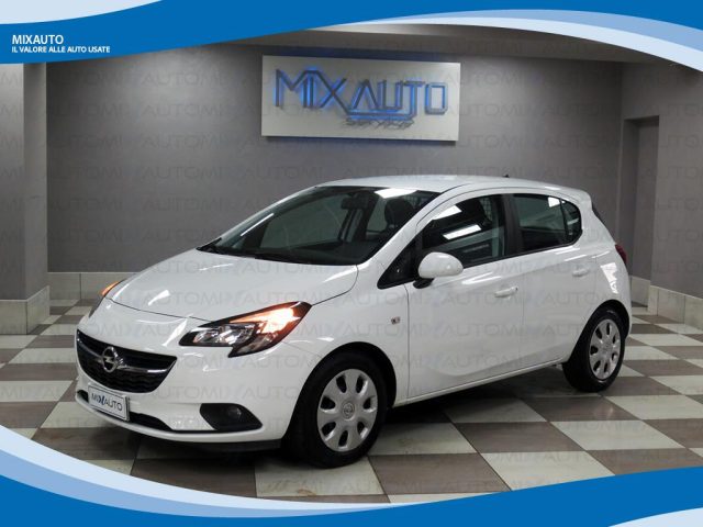 OPEL Corsa Bianco pastello