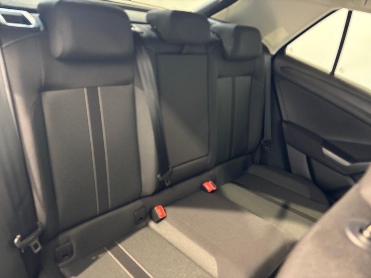 VOLKSWAGEN T-Roc 1.0 TSI Life - 14