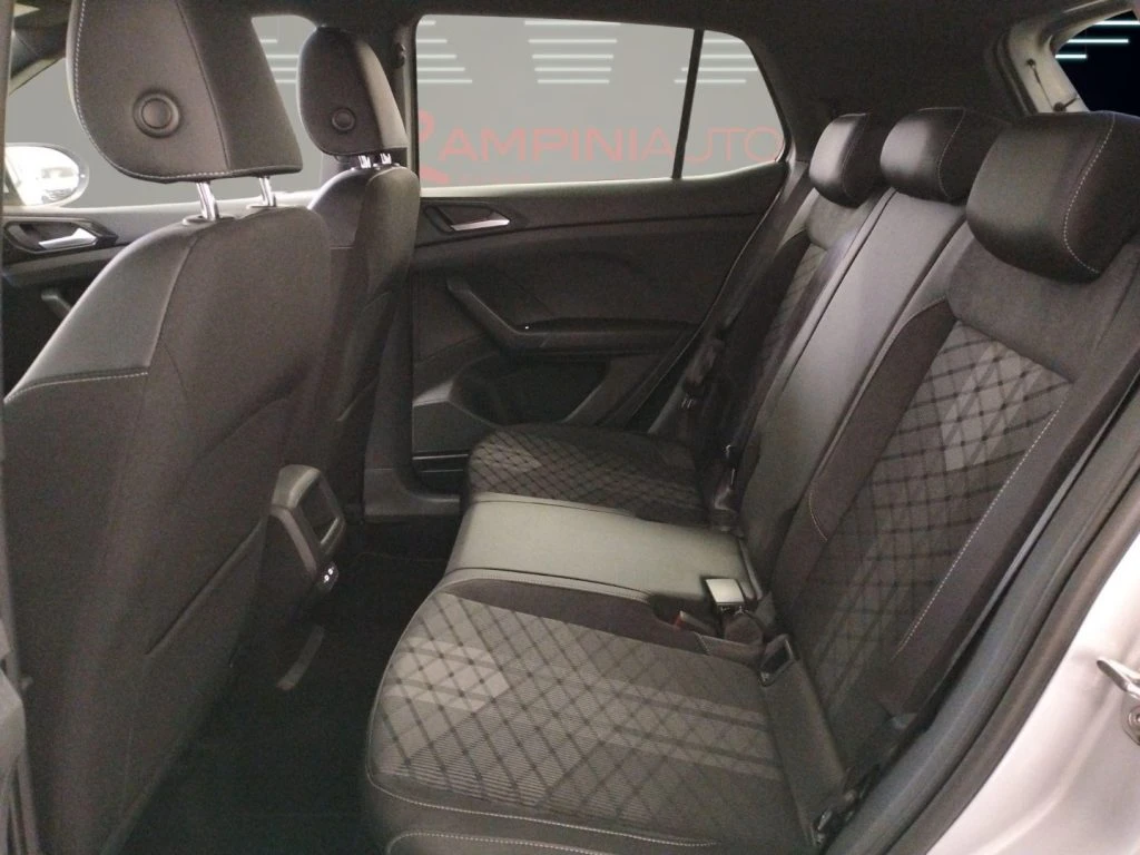 VOLKSWAGEN T-Cross 1.0 TSI 115 CV R-Line KM 0 Uff. 4 Anni di Garanzia - 16