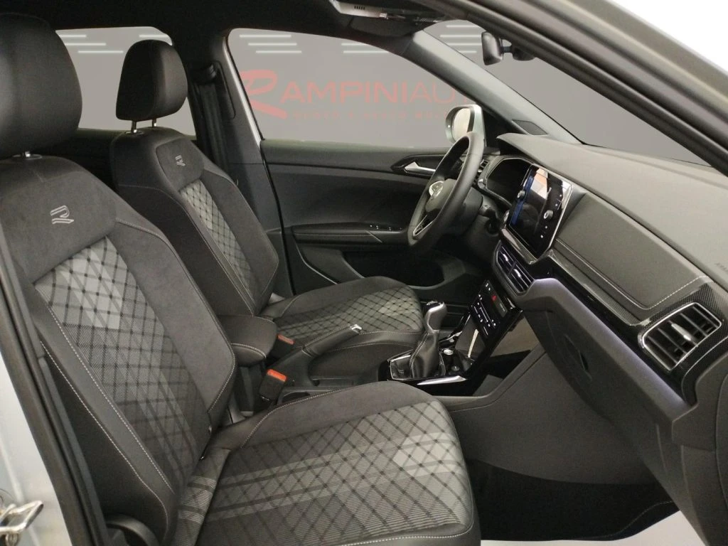 VOLKSWAGEN T-Cross 1.0 TSI 115 CV R-Line KM 0 Uff. 4 Anni di Garanzia - 18