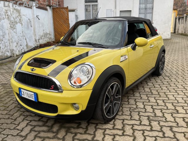 MINI Cabrio Giallo pastello