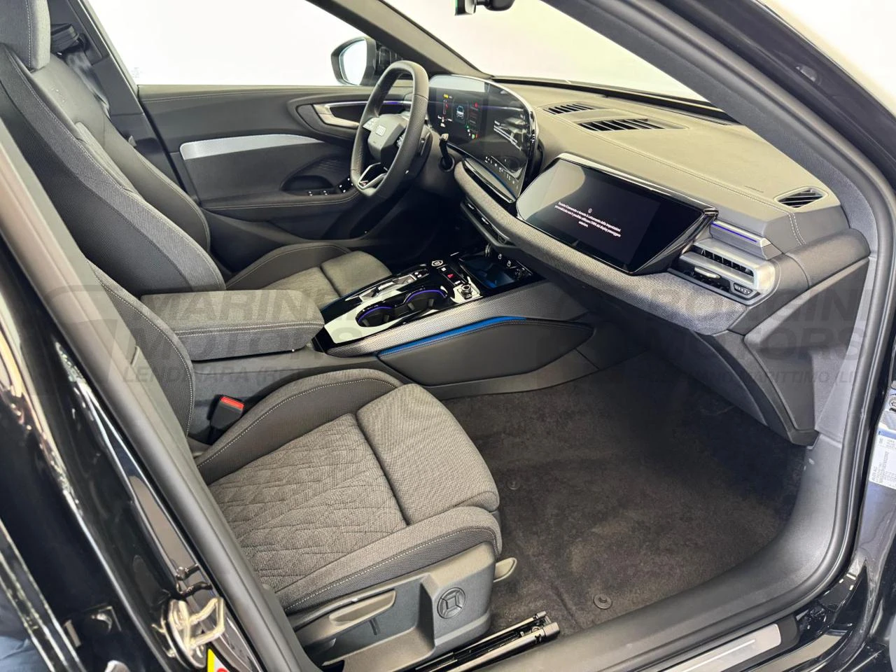 AUDI A5 Avant 40 TDI S tronic mHEV+ S Line edition int est - 12