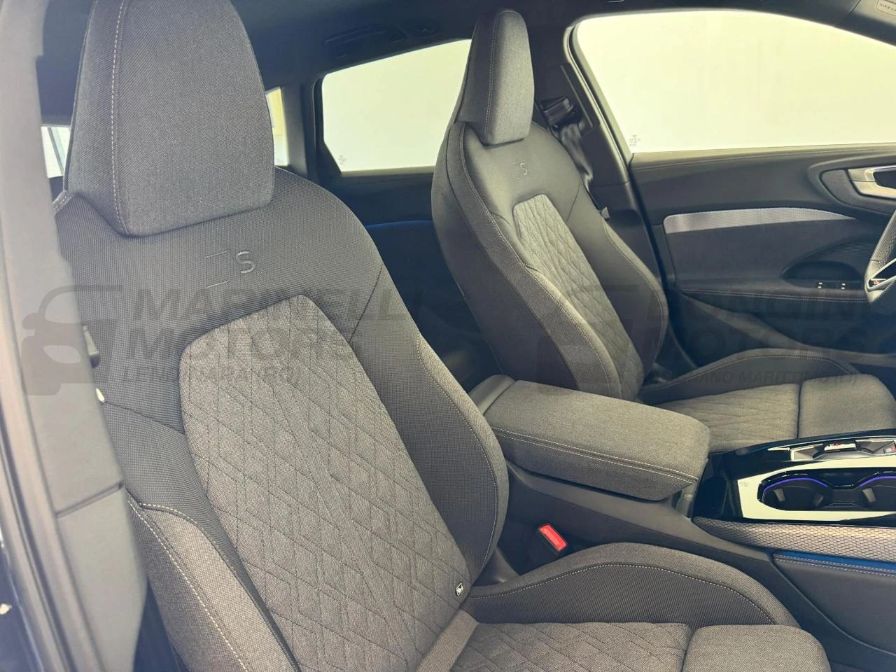 AUDI A5 Avant 40 TDI S tronic mHEV+ S Line edition int est - 18