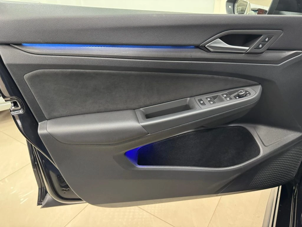 VOLKSWAGEN Golf 2.0 TDI GTD DSG - 10