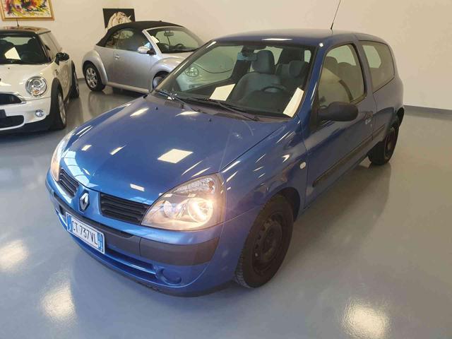 RENAULT Clio Blu metallizzato