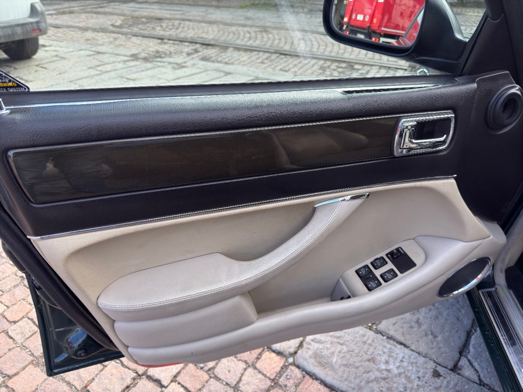 JAGUAR XJ6 3.2 XJ SPORT cat CAMBIO MANUALE - 14