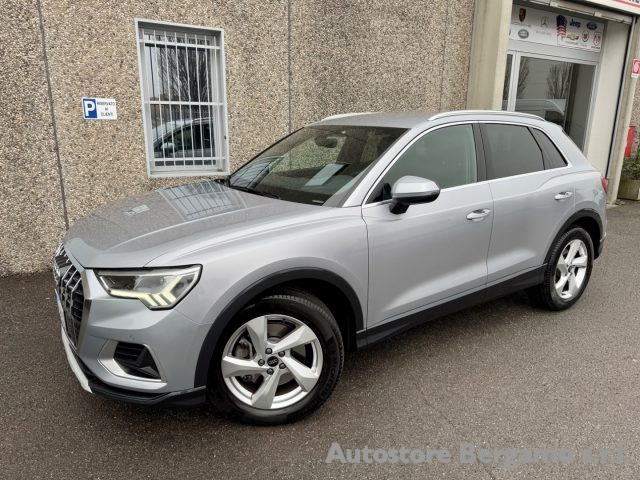 AUDI Q3 Argento metallizzato