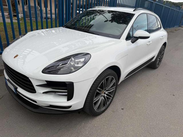 PORSCHE Macan Bianco metallizzato