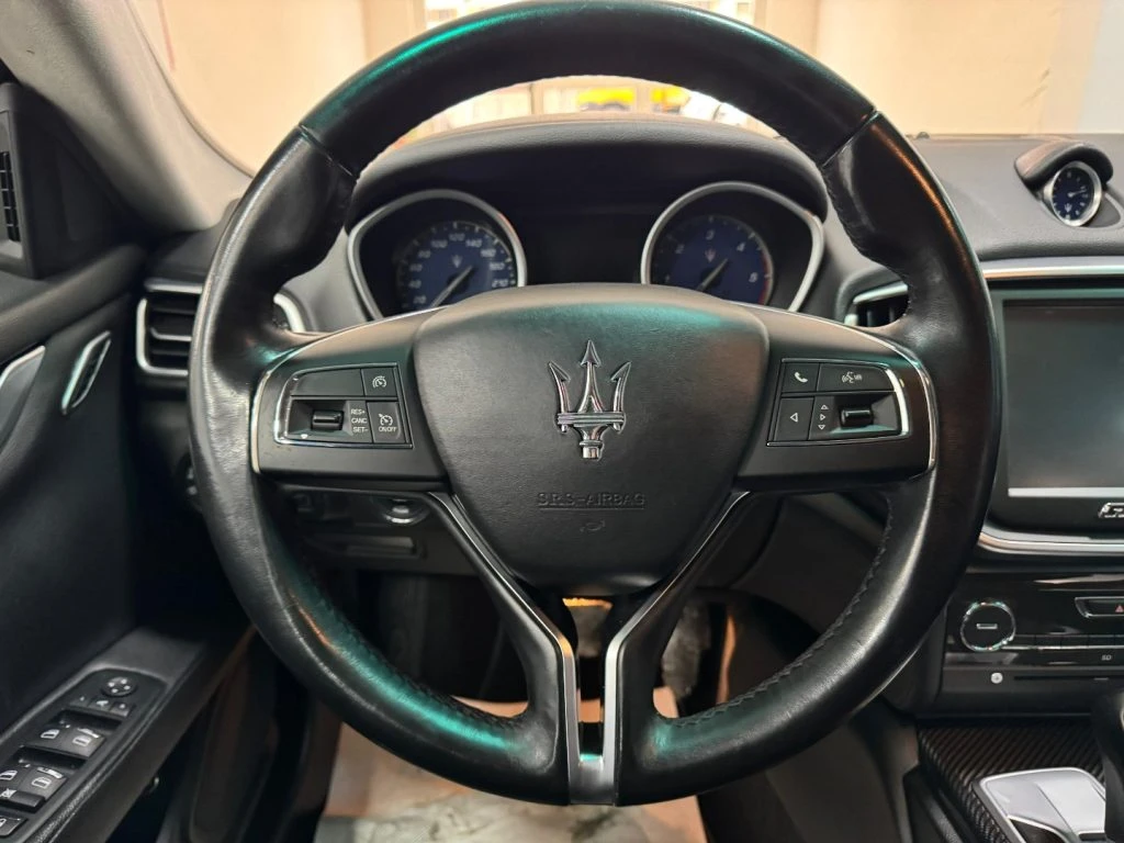 MASERATI Ghibli V6 Diesel 275 CV - 10