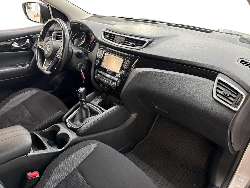NISSAN Qashqai 1.5 dCi 115 CV Business - 9
