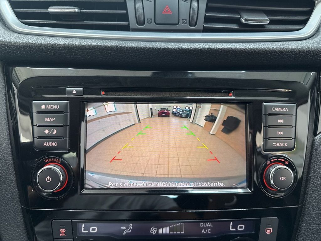 NISSAN Qashqai 1.5 dCi 115 CV Business - 18