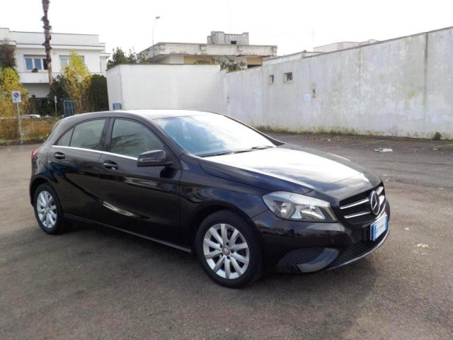 MERCEDES-BENZ A 180 Grigio metallizzato