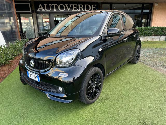 SMART ForFour Nero metallizzato