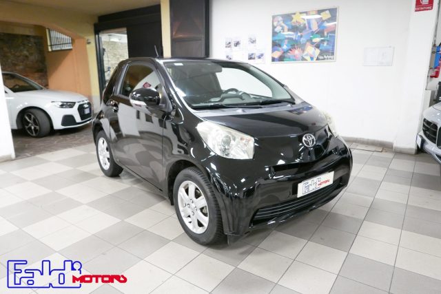 TOYOTA iQ Nero metallizzato