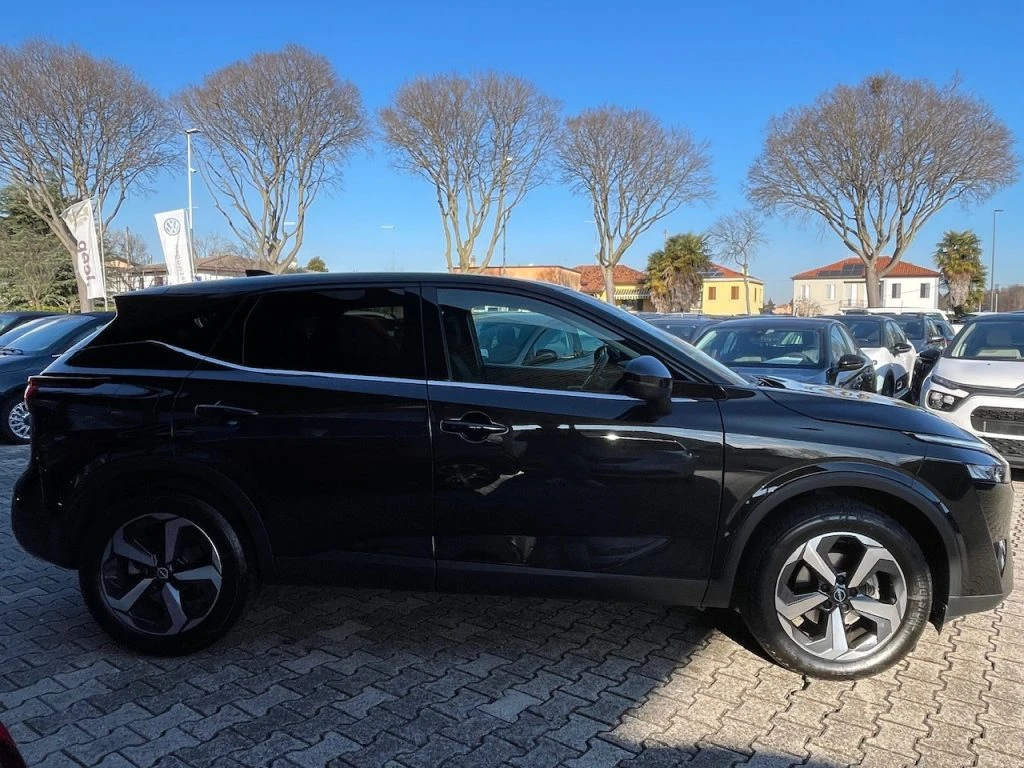 NISSAN Qashqai MHEV 140 CV N-Connecta - 4