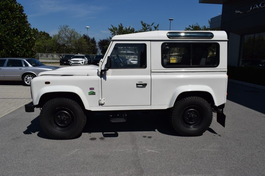 LAND ROVER Defender 90 2.4 TD4 SOLO 69000KM!! - 4