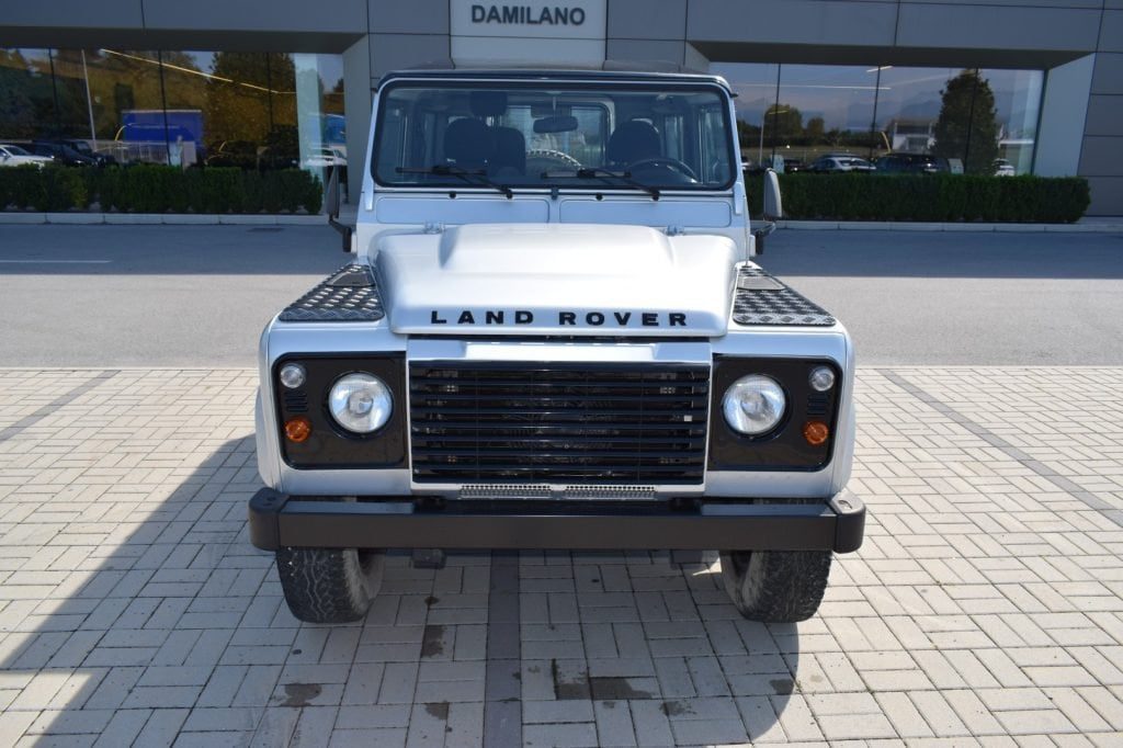 LAND ROVER Defender 90 2.2 TD4 Station Wagon N1 AUTOCARRO IVA ESPOSTA - 4