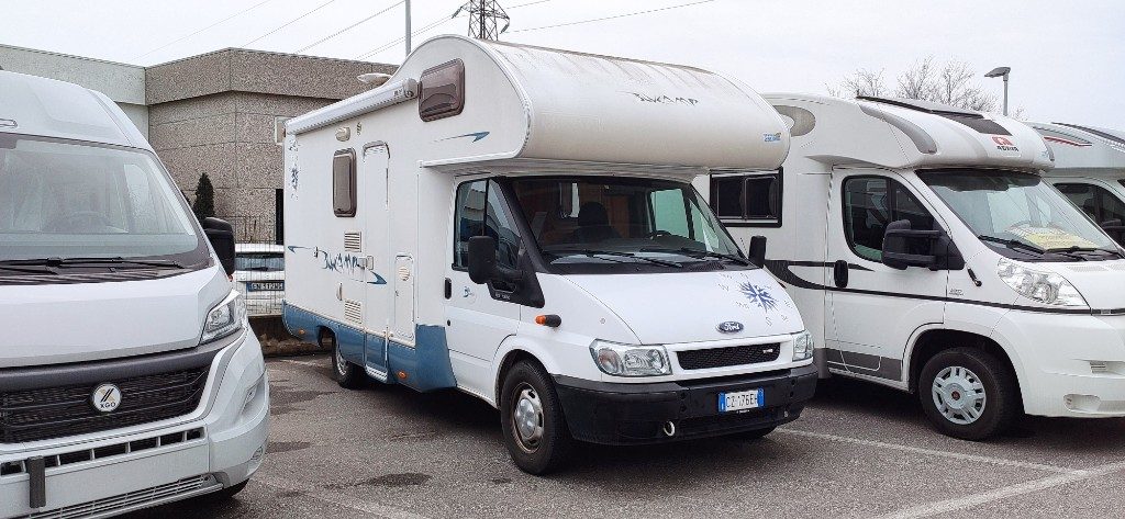 Camper semintegrale, X-GO