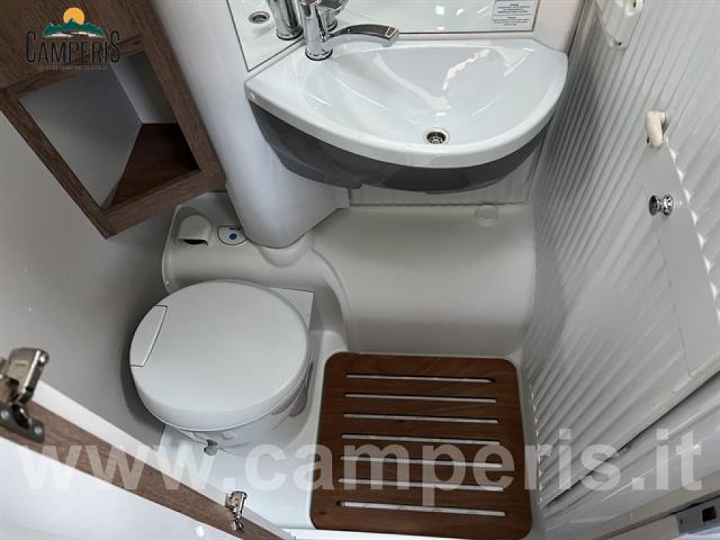 DETHLEFFS TREND I 6717 EB STANDARD