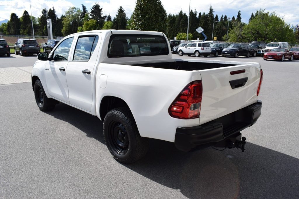 TOYOTA Hilux 2.4 D-4D  4WD 4 porte Double Cab N1 AUTOCARRO IVA - 8