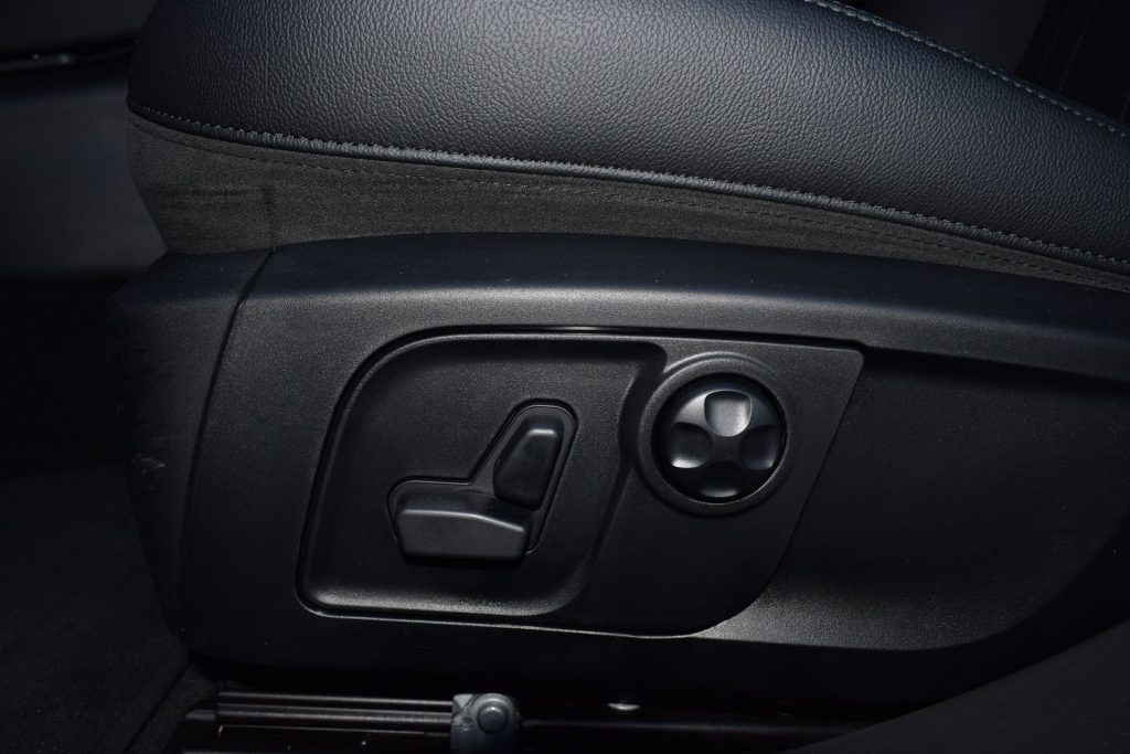 MASERATI Ghibli 3.0 Diesel SOLO 24.000 KM - 21