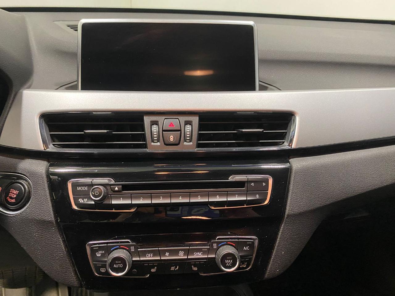 BMW X1 xDrive18d Business Advantage 150cv - 16