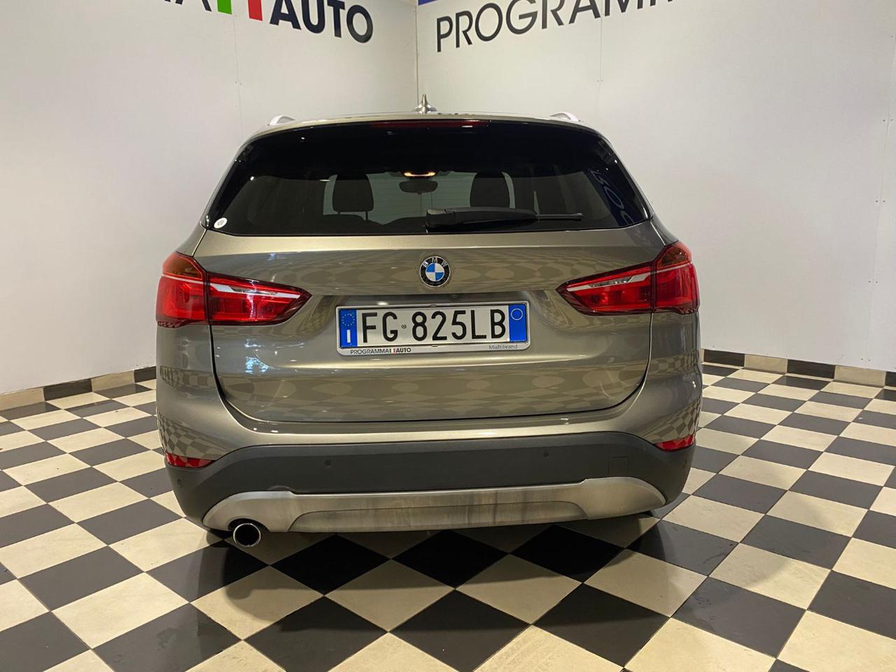 BMW X1 xDrive18d Business Advantage 150cv - 5
