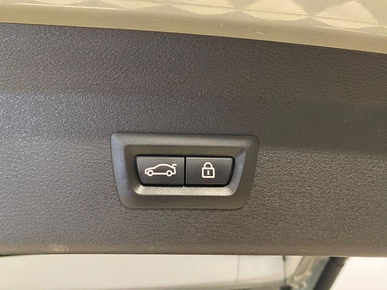 BMW X1 xDrive18d Business Advantage 150cv - 19