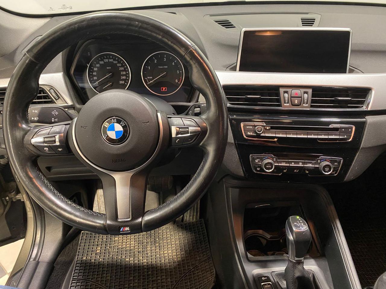 BMW X1 xDrive18d Business Advantage 150cv - 8