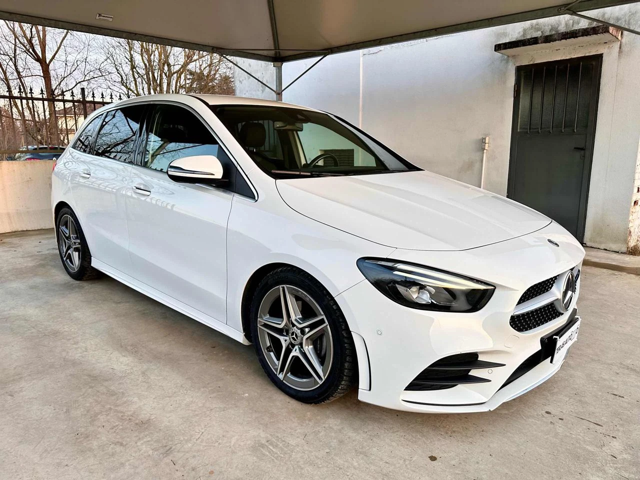 MERCEDES-BENZ B 180 Automatic AMG LINE CERCHI AMG 18 CAMB. AUT OK NEOP - 3