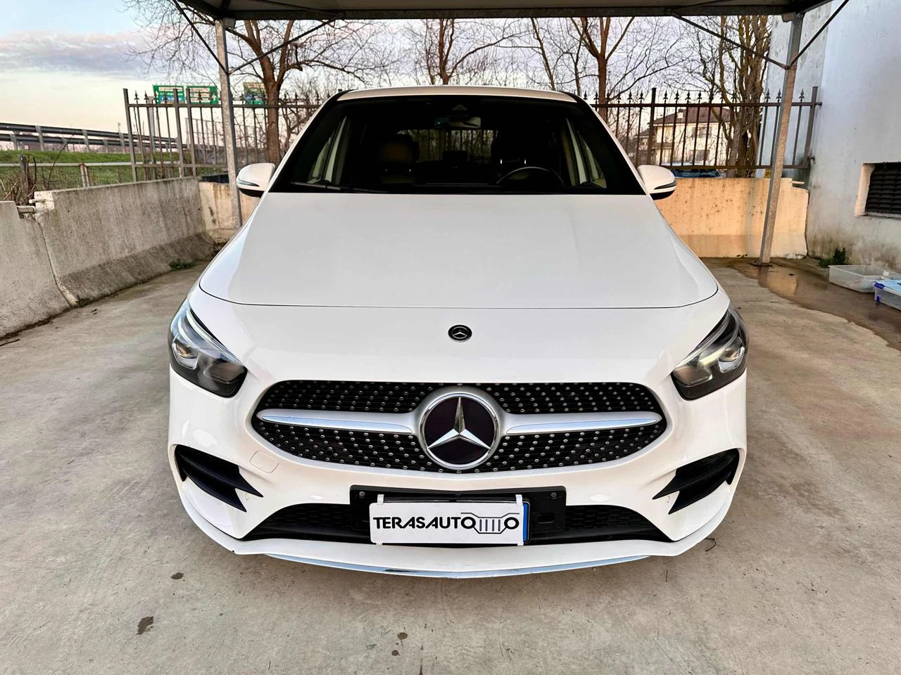 MERCEDES-BENZ B 180 Automatic AMG LINE CERCHI AMG 18 CAMB. AUT OK NEOP - 2