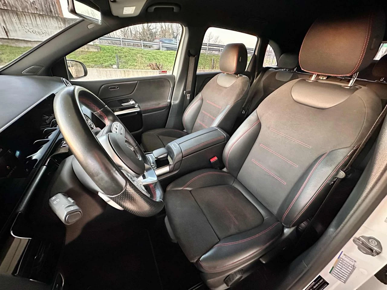 MERCEDES-BENZ B 180 Automatic AMG LINE CERCHI AMG 18 CAMB. AUT OK NEOP - 26