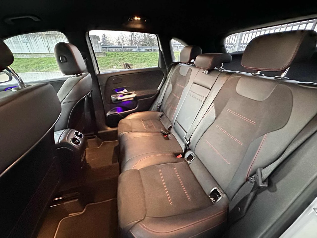 MERCEDES-BENZ B 180 Automatic AMG LINE CERCHI AMG 18 CAMB. AUT OK NEOP - 57