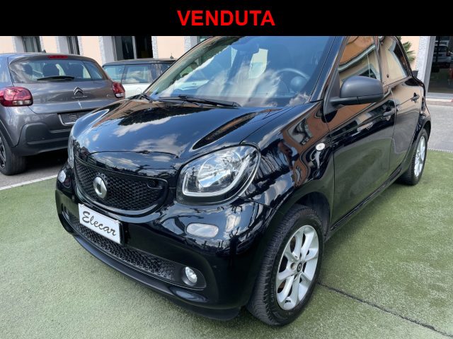 SMART ForFour Nero pastello