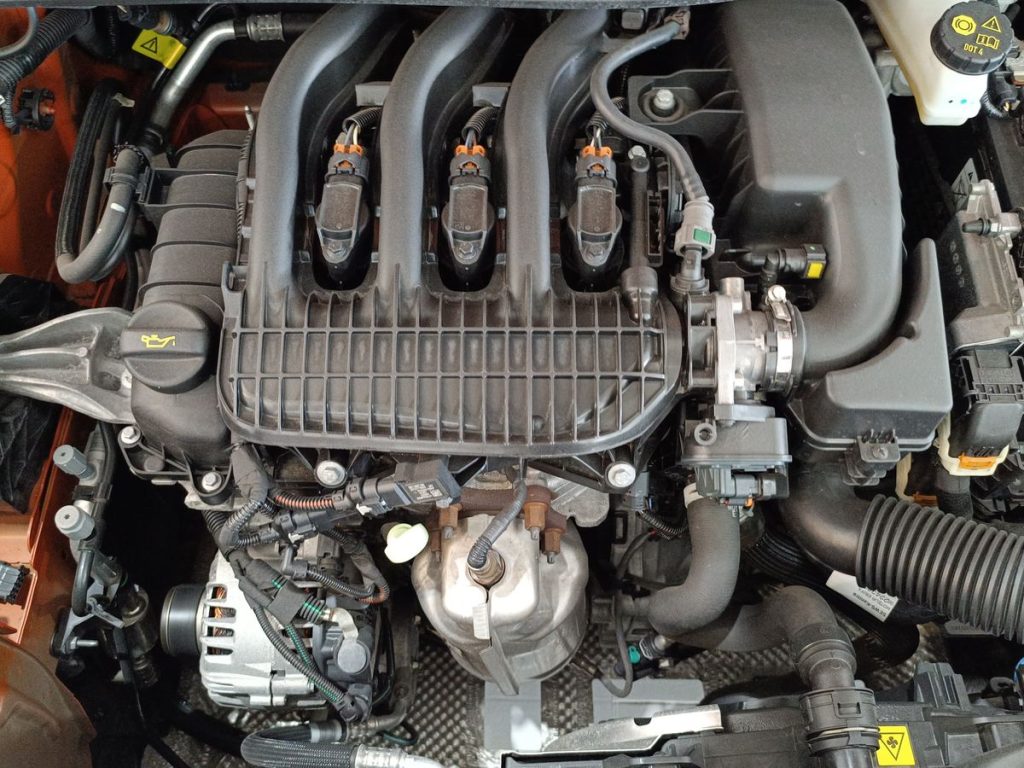 OPEL Corsa 1.2 Edition - 18