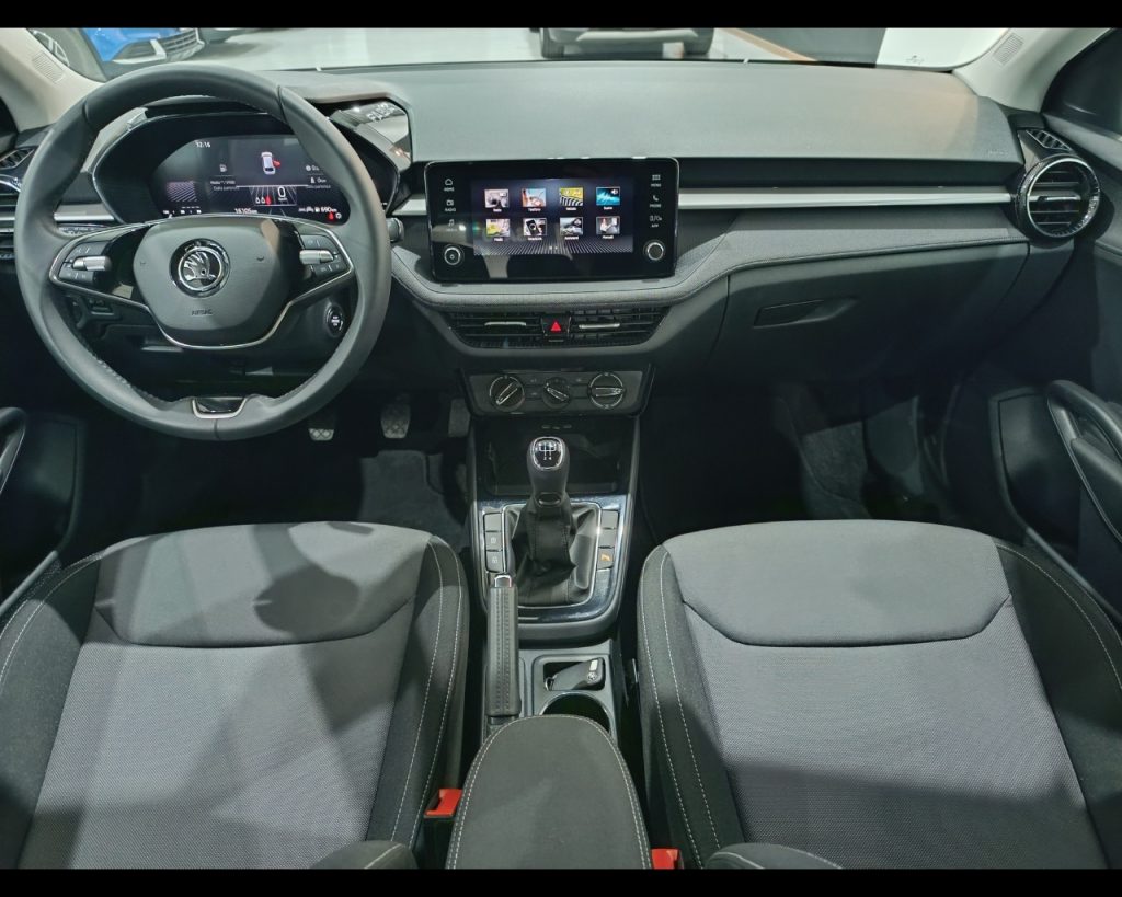 SKODA Fabia 1.0 MPI 80 CV Selection - 7