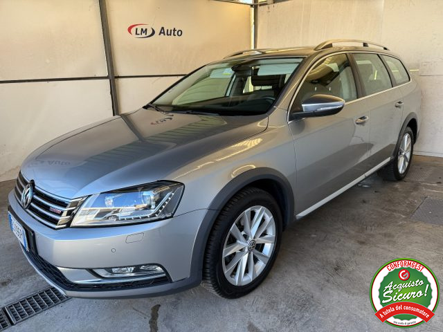 VOLKSWAGEN Passat Alltrack Grigio metallizzato