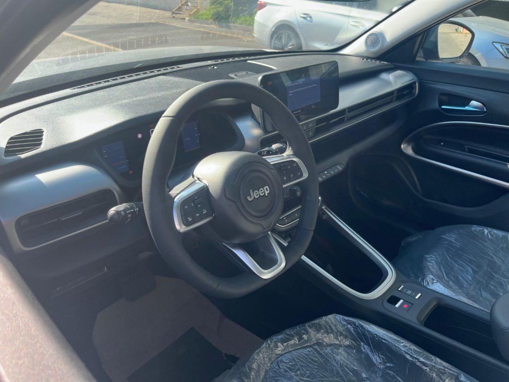 JEEP Avenger 1.2 Turbo MHEV Summit con Tetto Apribile+P.Whinter - 12