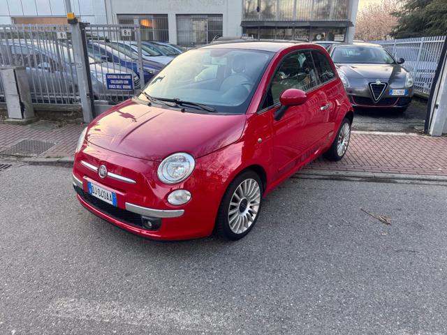 FIAT 500 Rosso pastello