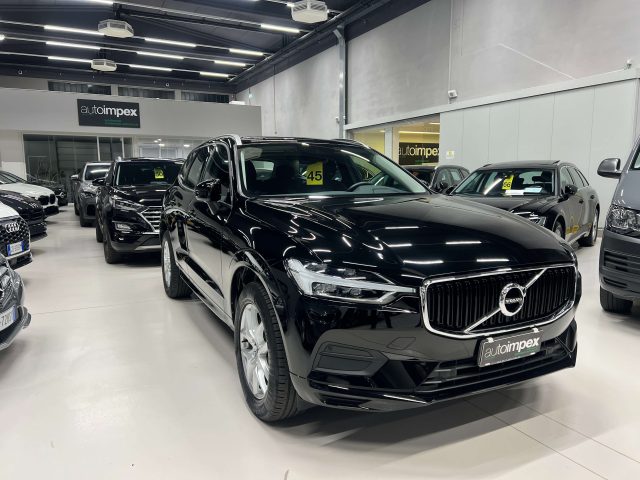 VOLVO XC60 Nero pastello